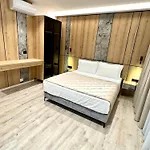 Joni Premium 4*