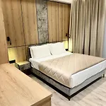 Joni Premium Hotel 4*