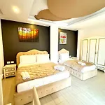 Joni Premium 4*
