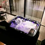 Joni Premium Otel