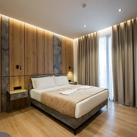 Joni Premium فندق