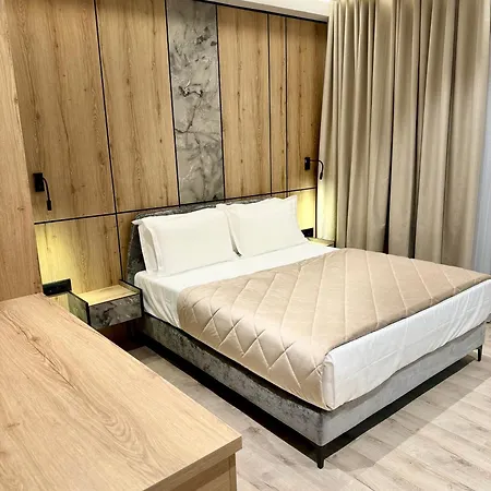 Joni Premium Hotel 4*
