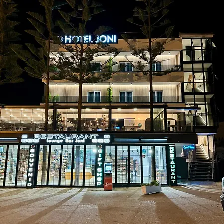Joni Premium فندق